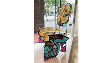 ACRILA_street-art chair 002 (website)