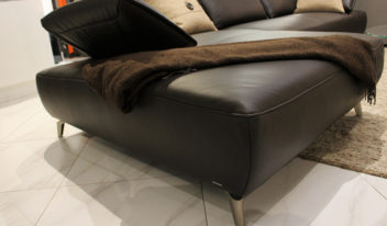 Showroom Volta – dark brown 03
