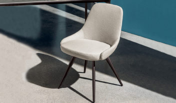 Cadira S coned shaped chair 00 (Website)