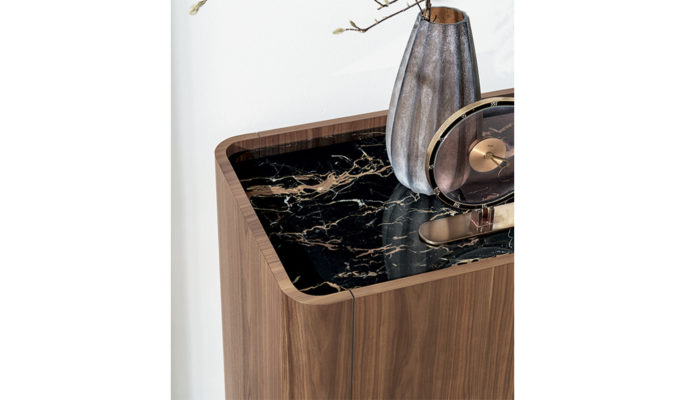 Slim Sideboard 03 Website