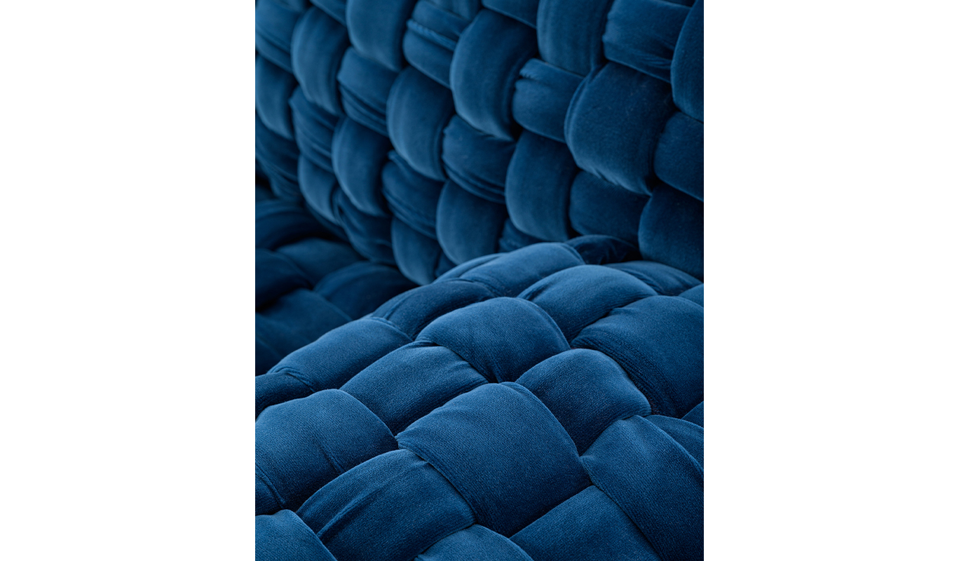 Azul Sofa 16 (Website)