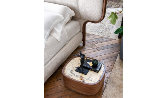 Tako Night Table 11 Website