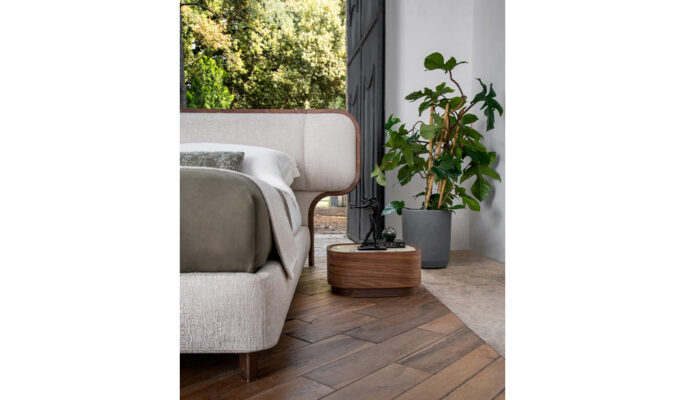 Tako Night Table 12 Website