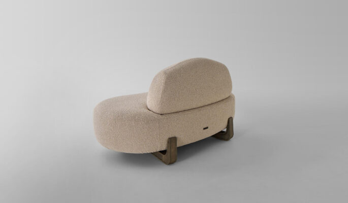 Vao Loveseat 03 Website