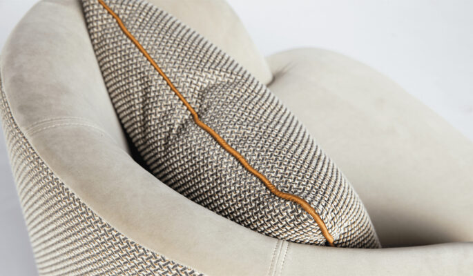 Venice Swing Armchair 03 Website 1