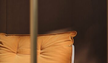 silhouette-armchair-turri-gallery-03 silhouette-armchair-turri-gallery-03