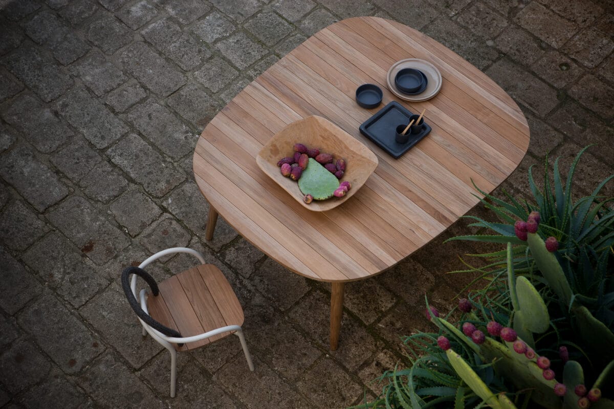 meneghello paolelli associati les arcs tavolo e sedia unopiu 3 1